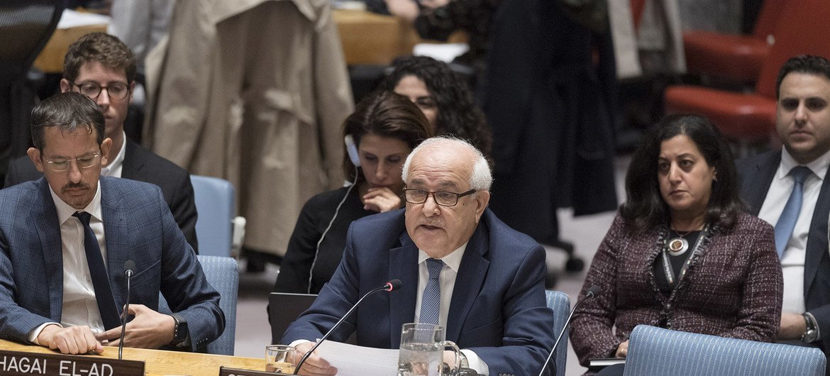 المراقب الدائم لفلسطين لدى الأمم المتحدة رياض منصور يتحدث أمام مجلس الأمن الدولي. أكتوبر 2018.