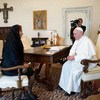 Presidente da Assembleia Geral, María Fernanda Espinosa, no encontro com o papa Francisco no Vaticano.