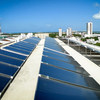 Солнечная  установка на крыше отеля LQ, в Канкуне. 