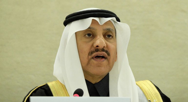 الدكتور بندر بن محمد العيبان، رئيس اللجنة السعودية لحقوق الإنسان ، ورئيس وفد بلده في الدورة الحادية والثلاثين للاستعراض الدوري الشامل في جنيف، سويسرا. 5 تشرين الثاني/نوفمبر 2018.