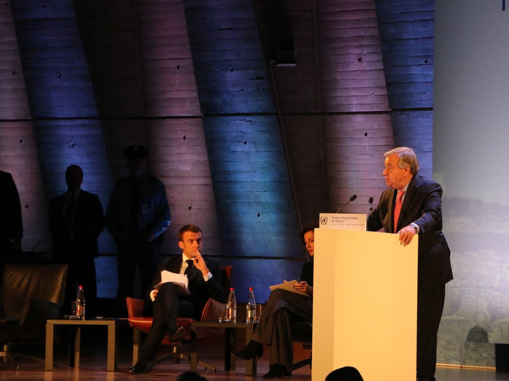 الأمين العام للأمم المتحدة أنطونيو غوتيريش يخاطب منتدى حوكمة الإنترنت في باريس، فرنسا - 12 تشرين الثاني/نوفمبر 2018. 
