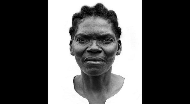 Chantal Kutumbuka, na série de retratos revelam o poder e a dor de mulheres congolesas exiladas em Angola