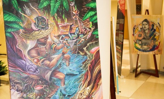 Obra do brasileiro Bruno Smoky na exposição “Selva de Arte de Rua” na sede da ONU