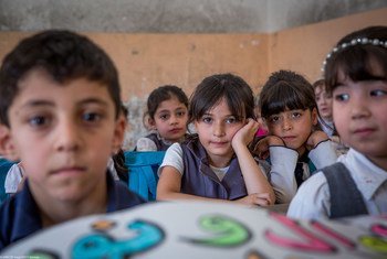 Crianças mais pobres de áreas urbanas de um quarto dos países têm maior probabilidade de morrer antes do quinto aniversário do que as crianças de zonas rurais 