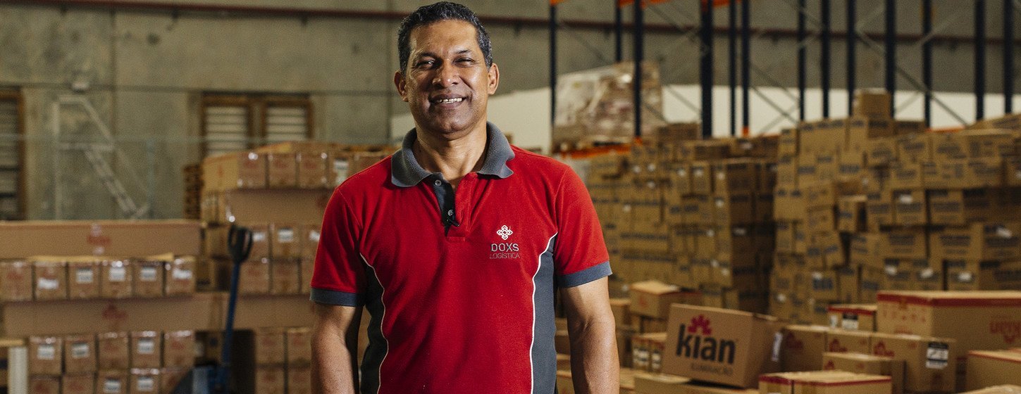 No Brasil, o volume de emprego cresceu quase ininterruptamente desde 2023 