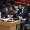 فاتو بنسودا المدعية العامة للمحكمة الجنائية الدولية خلال تقديم تقريرها الثامن والعشرين عن الوضع في دارفورأمام مجلس الأمن.