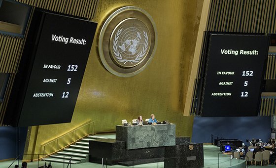 Pacto Global para a Migração foi aprovado com 152 votos a favor, cinco contra e 12 abstenções.