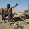 Les activités civilo-militaires de la MINUSMA dans la région centrale de Mopti au Mali incluent des séances de sensibilisation aux droits de l’homme.