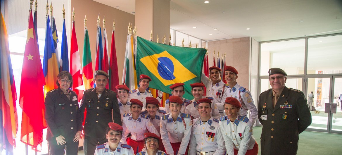 Estudantes do Colégio Militar do Brasil visitam as Nações Unidas