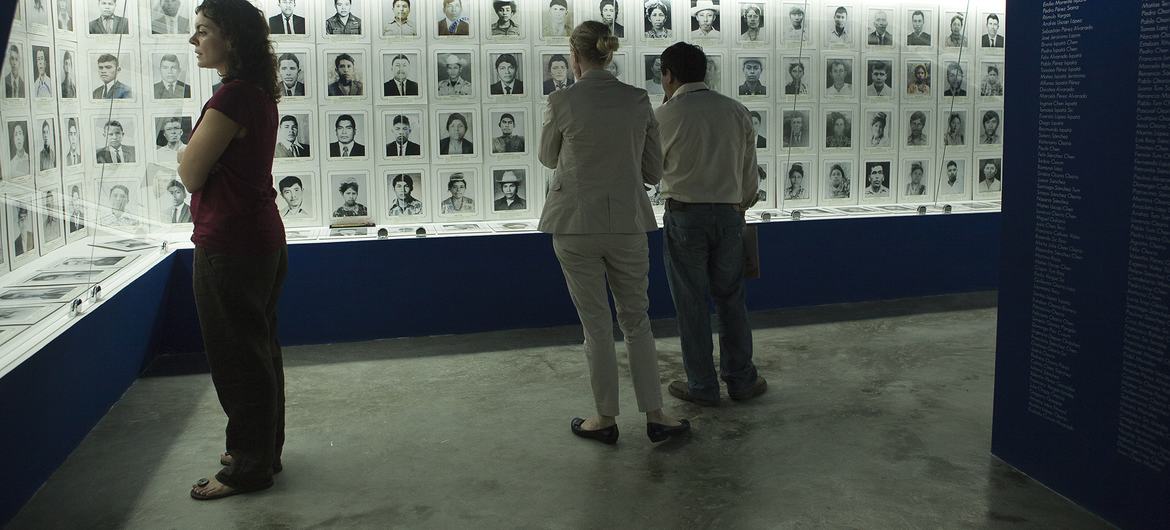 O Museu Comunitário da Memória Histórica em Rabinal, Guatemala, dignifica a memória das vítimas de assassinatos e desaparecimentos forçados na área