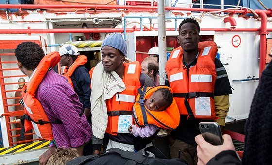A nível global, segundo o Projeto de Migrantes Desaparecidos, PMD, 308 de refugiados e migrantes perderam a vida em rotas migratórias em todo o mundo durante o primeiro mês do ano. 