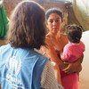 Cuando esta familia venezolana llegó a Tumbes, Perú, fueron recibidos con los brazos abiertos. Han encontrado un nuevo hogar en la casa de una familia peruana que les ha ofrecido un cuarto.