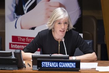 La Sous-Directrice générale de l’UNESCO pour l’éducation, Stefania Giannini, marque la première Journée internationale de l’éducation à New York.