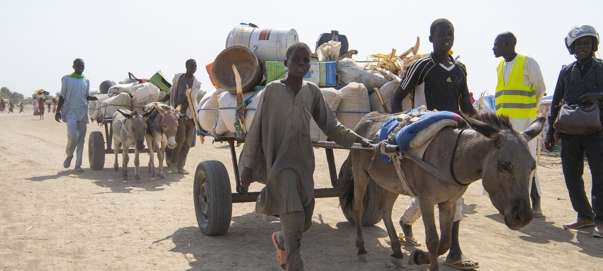 पिछले दो हफ़्तों में उत्तर-पूर्वी सीमा से भागकर 35 हज़ार नाईजीरियाई लोगों ने कैमरुन में शरण ली है. 