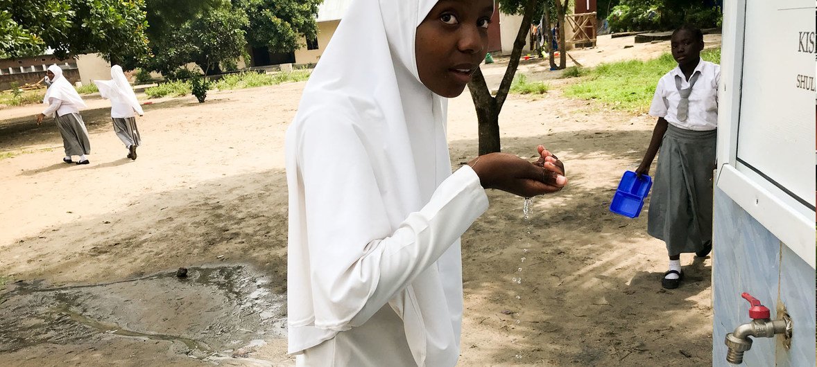 Before a UN Environment-supported rainwater harvesting project was set up at Kingani secondary school in the coastal town of Bagamoyo, the drinking water used to be so salty that students would complain of headaches, stomach aches and ulcers.