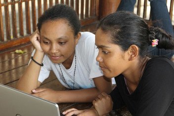 C «сетевым буллингом» сталкивается 70,6 процентов молодых людей в возрасте от 15 до 24 лет