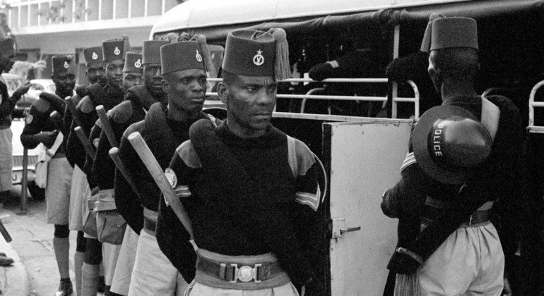 Ghana first deployed troops as part of a UN peacekeeping operation set up to help restore calm and order in the then Republic of Congo (ONUC). Pictured here are Ghanaian police on duty in Leopoldville in August 1960.