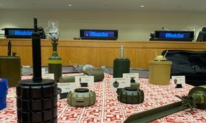 Des mines et restes d'engins explosifs présentés lors d'un événement organisé au Siège de l'ONU à New York à l'occasion du 20e anniversaire de l'entrée en vigueur de la Convention sur l'interdiction des mines antipersonnel.