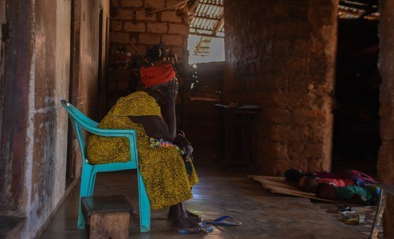 Mulher de Bissau em vésperas das eleições legislativas de 10 de março.
