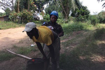 Tanzania women peacekeepers serving with MONUSCO’s Force Intervention Brigade (FIB) contingent in Beni’s area of Mavivi in DRC’s North Kivu province have been taking part in both security patrols as well as empowering the community with income generating skills.