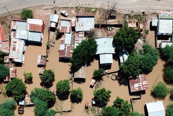 Vista aérea das áreas em Moçambique afectadas pelo ciclone Idai.