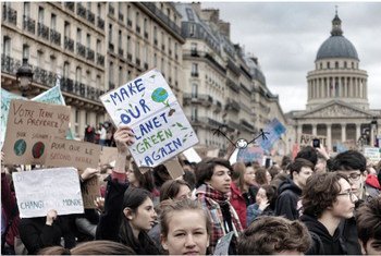 Inspirados por Greta Thunberg, estudiantes de más de 120 países se tomaron las calles para pedir acción contra el cambio climático.