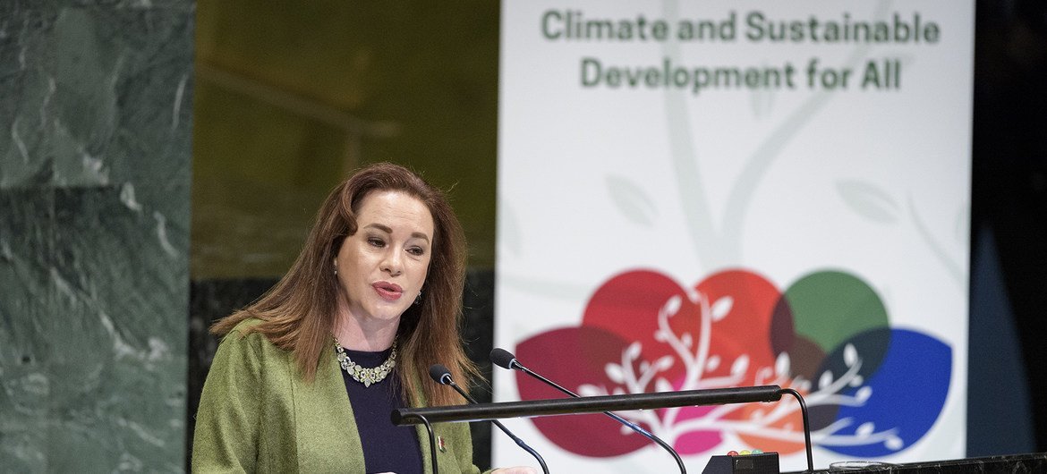 رئيسة الجمعية العامة ماريا فرناندا إسبينوزا في اجتماع رفيع المستوى بالجمعية العامة حول المناخ والتنمية المستدامة.
