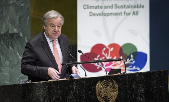 O líder da ONU reafirma que as mudanças climáticas estão a avançar mais depressa do que os esforços que têm sido feitos para as travar.