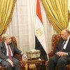  الأمين العام للأمم المتحدة أنطونيو غوتيريش أثناء لقائه مع وزير الخارجية المصري سامح شكري خلال زيارته إلى القاهرة.