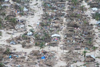 Muitas comunidades foram completamente destruídas no distrito de Macomia, na província de Cabo Delgado, pelos efeitos do ciclone Kenneth em Moçambique.