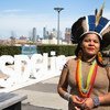 A líder indígena brasileira, Sônia Guajajara, discursou em sessão paralela ao Fórum Permanente sobre Assuntos Indígenas na sede da ONU