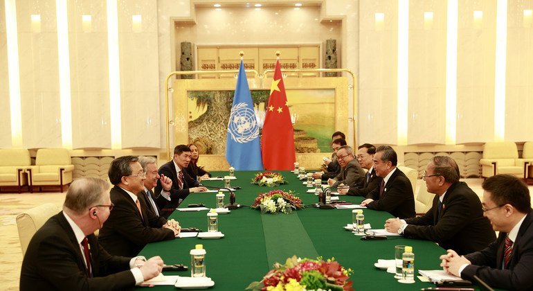 4月26日，联合国秘书长古特雷斯在北京会见了中国国务委员兼外交部长王毅。