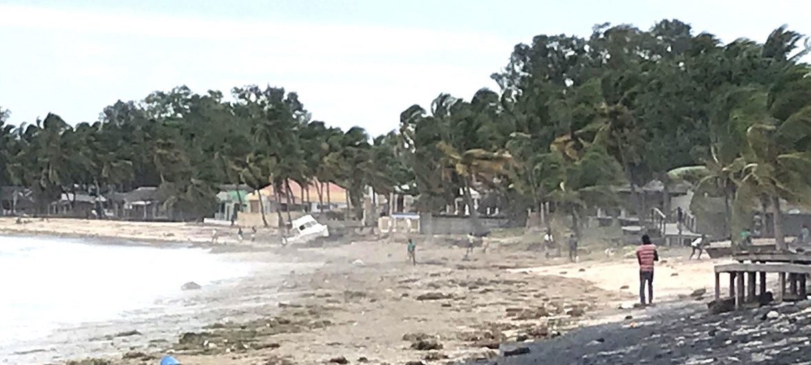 Baadhi ya  uharibifu  uliosababishwa na kimbunga Kenneth kilichopiga eneo la Pemba jimboni Cabo Delgado nchini Msumbiji tarehe 25 Aprili 2019