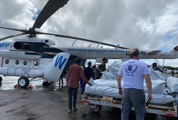 The World Food Programme (WFP) speeds up food distributions in the cyclone-ravished city of Beira, Mozambique.