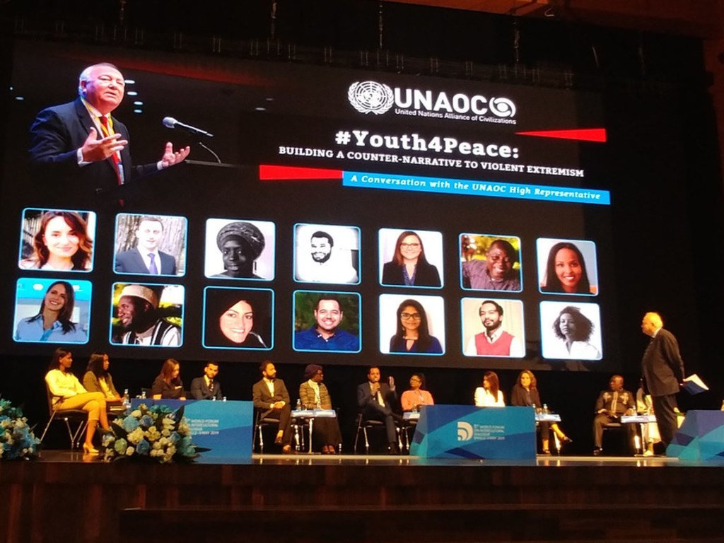 Miguel Ángel Moratinos, Haut-Représentant de l'Alliance des civilisations de l'ONU (UNAOC), lors d'un événement sur la jeunesse au 5ème Forum mondial sur le dialogue interculturel à Bakou, en Azerbaïdjan.