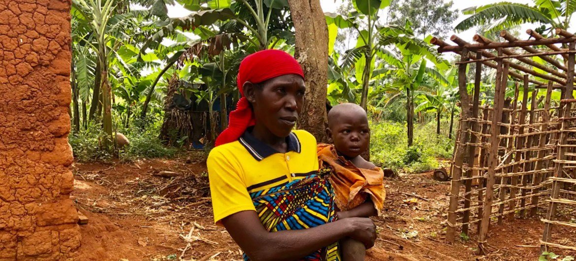 Jacqueline lives with her six children in Kirundo Province. She is a farmer, but was unable to harvest at the beginning of the year due to a lack of rainfall since November. The past three consecutive plantations have been lost due to the drought, puttin