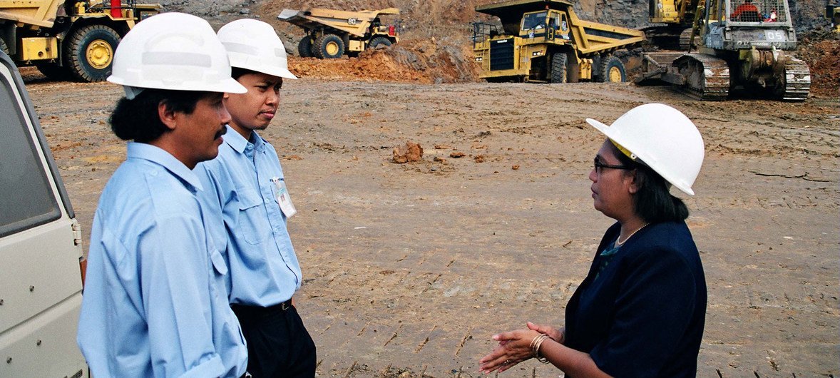 Nelia Fernández es la primera gerente en una compañía minera en Kalimantán, Indonesia.