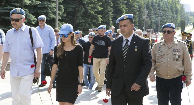На Поклонной горе в Москве отметили Международный день миротворца