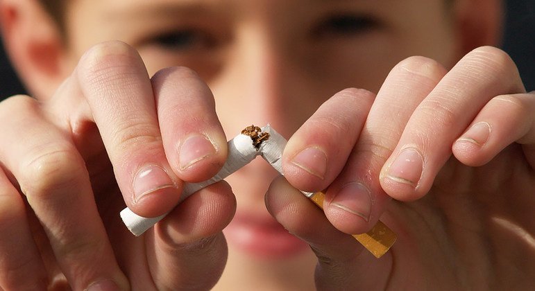 La Organización Mundial de la Salud  señala que el consumo de tabaco se cobra alrededor de ocho millones de vidas al año.