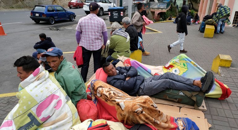 An average of 1,650 refugees and migrants from Venezuela continue to arrive each day in Ecuador.  (4 June 2019)