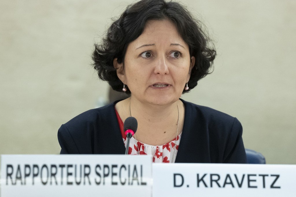联合国厄立特里亚人权情况特别报告员克拉维茨在人权理事会第四十届会议上发言。