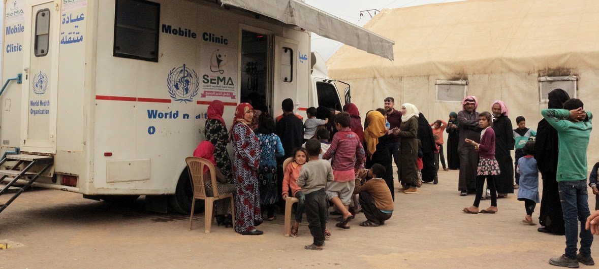 L'OMS soutient des cliniques mobiles et des unités chirurgicales mobiles dans la région d'Idlib en Syrie.