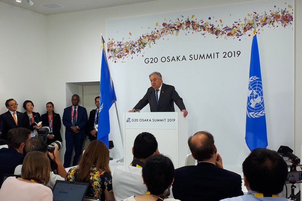 Le Secrétaire général de l'ONU, António Guterres, lors d’une conférence de presse à Osaka, au Japon, qui accueille le sommet du G20 (28 juin 2019)