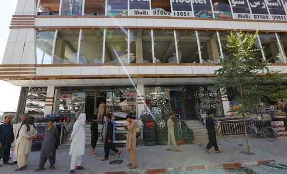 Prédio em Cabul após ataque reivindicado pelo Talebã há dois anos 