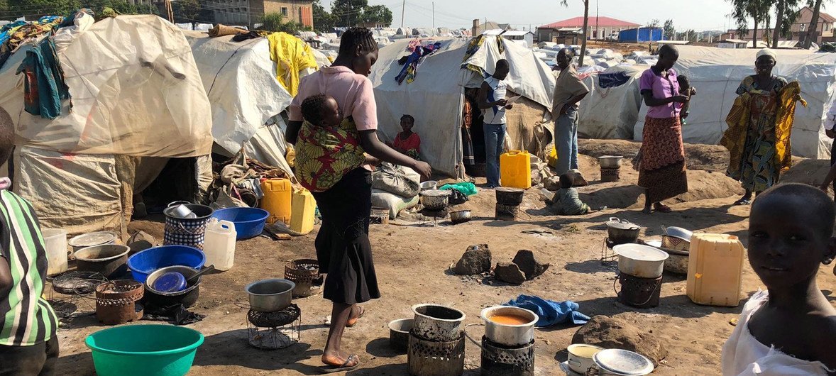La campaña de vacunación para contener el sarampión en la República Democrática del Congo comenzó en los campamentos de desplazados en Bunia, en la provincia de Ituri.