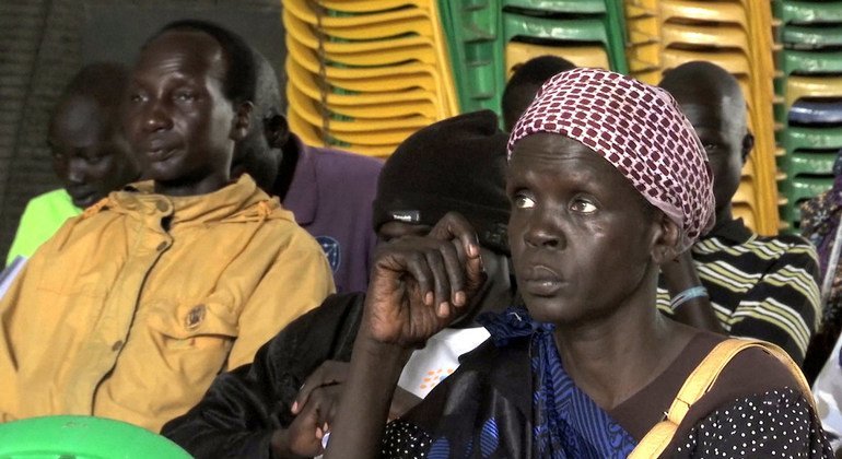 ورشة عمل خاصة تنظمها بعثة الأمم المتحدة في جنوب السودان مع سكان معسكر الحماية لدعم النساء اللواتي عانين من العنف الجنسي وتشجيع المجتمع على اتخاذ إجراءات لضمان تقديم الجناة إلى العدالة.