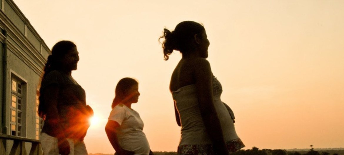 انخفاض معدلات الإنجاب في البرازيل خلال العقود الماضية، وقد بلغ معدل الأطفال للمرأة الواحدة 1.7.