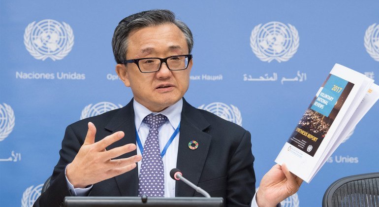 联合国负责经济和社会事务的副秘书长刘振民。