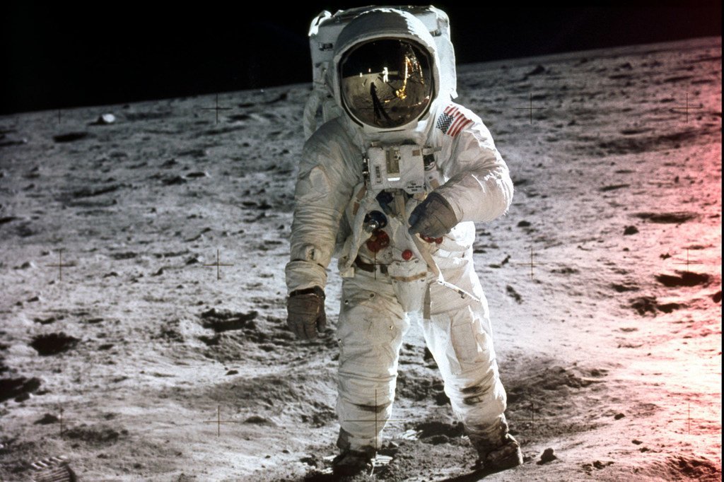 Le Monde C l bre Les 50 Ans Des Premiers Pas Sur La Lune ONU Info