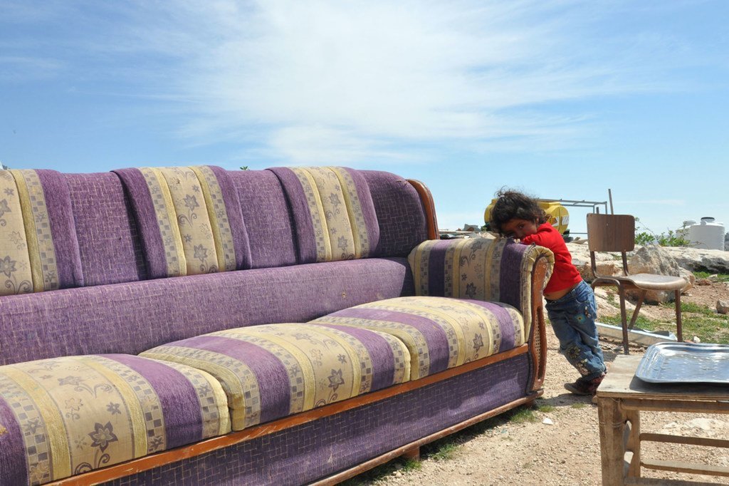 La fillette de trois ans sur la photo a été déplacée à deux reprises avec sa famille en Cisjordanie au cours de l'année écoulée. (2018)